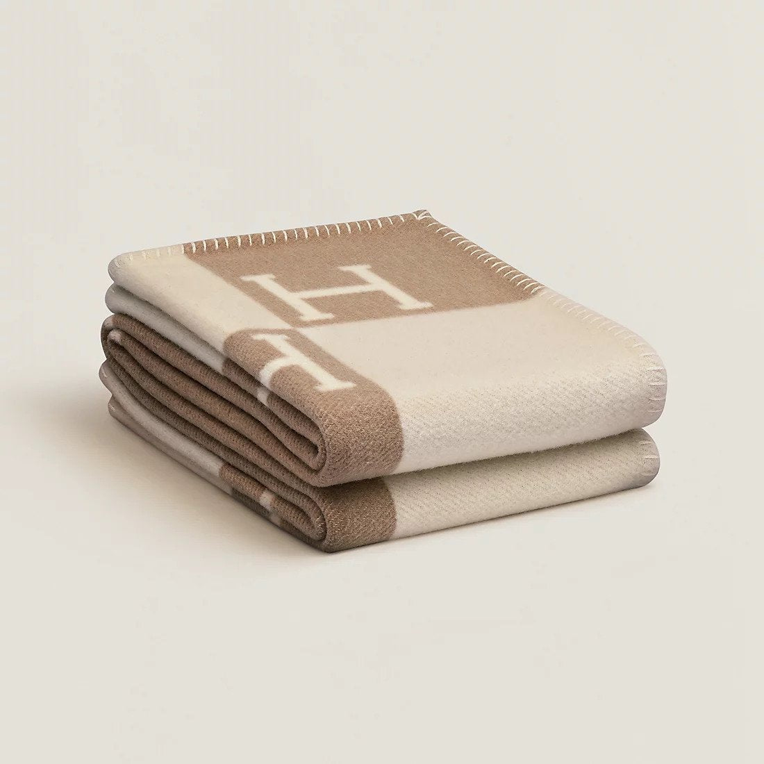 Chic Wool Cashmere Blanket - Isabelle
